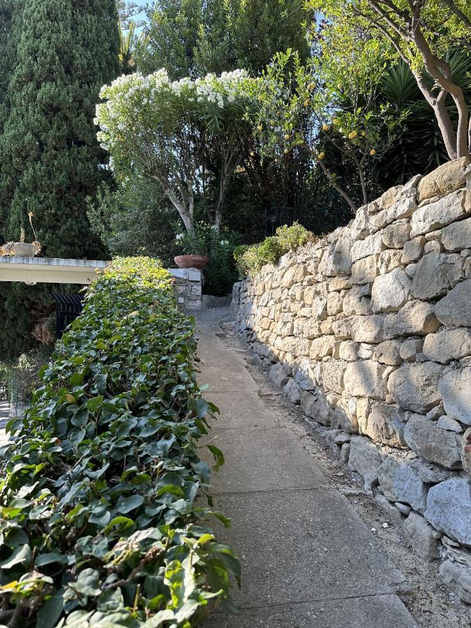 Le Rose Di Emma Villa Bordighera Exteriör bild
